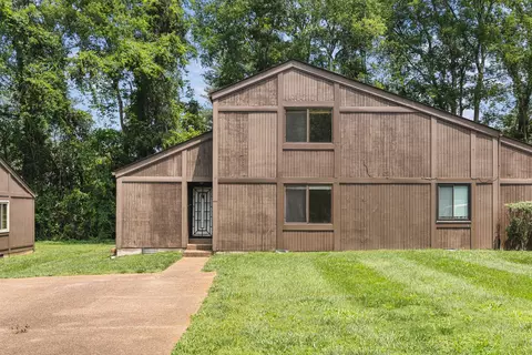 522 Doral Country Dr, Nashville, TN 37221