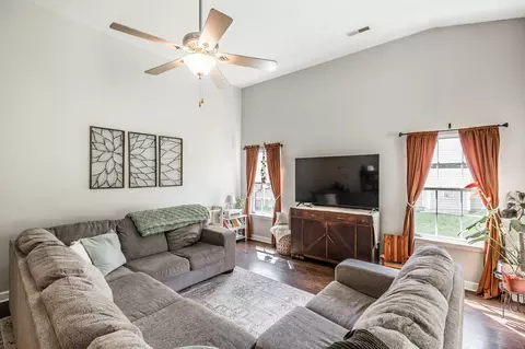 Other - 110 Dimaggio Dr, Springfield, TN 37172 photo 3 of 10