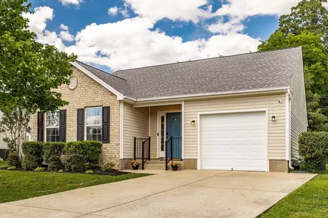110 Dimaggio Dr, Springfield, TN 37172