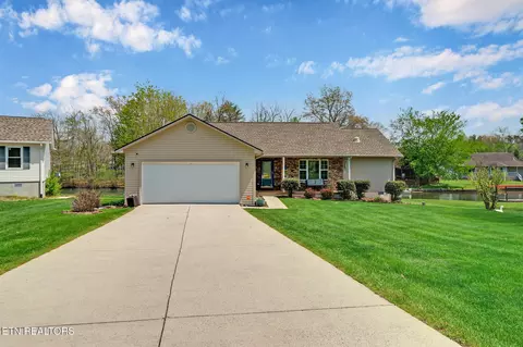 122 Peace Pipe Bnd, Crossville, TN 38572
