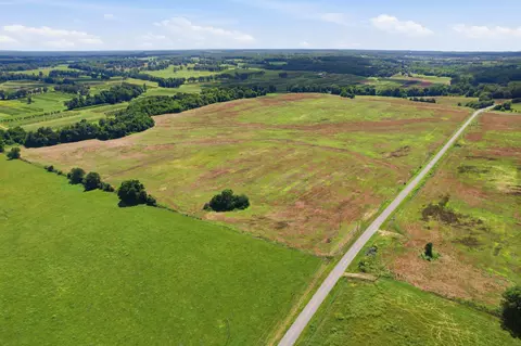 8363 W Green Hill Rd, Smithville, TN 37166