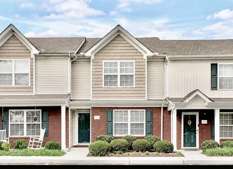 1721 Red Jacket Dr, Antioch, TN 37013