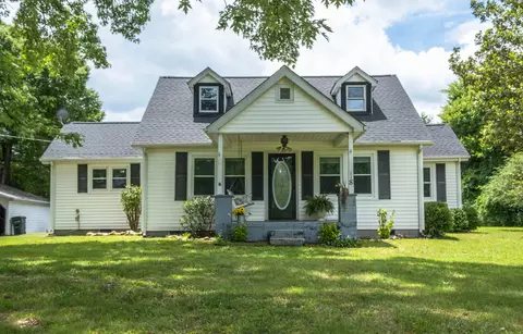 118 Bone Cave Rd, Rock Island, TN 38581