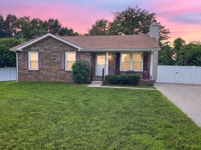 578 Donna Dr, Clarksville, TN 37042