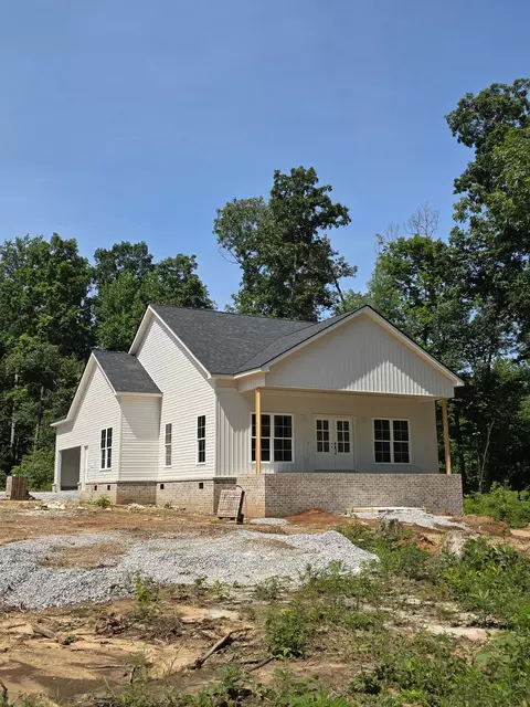 6224 Asbury Rd, Manchester, TN 37355