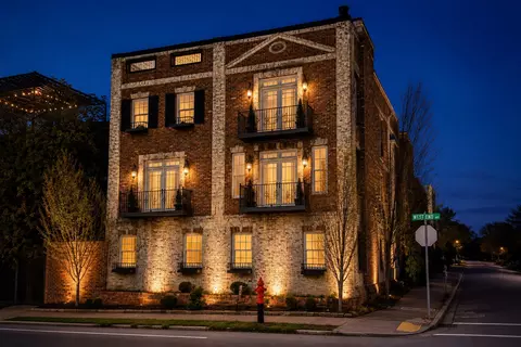 102 W End Close #102, Nashville, TN 37205