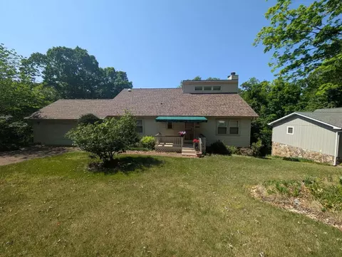 6832 Hampton Wood Cir, Hixson, TN 37343