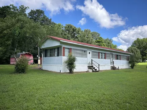 25 Beaver Rd, Eva, TN 38333