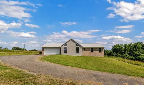 50 Lookout Ln, Cadiz, KY 42211