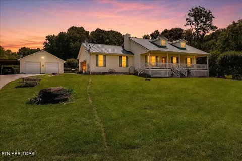 982 Wilson Station Rd, Englewood, TN 37329