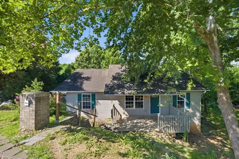 1872 Allensville Rdg, Sevierville, TN 37876