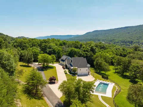 527 Reads Lake Rd, Chattanooga, TN 37415