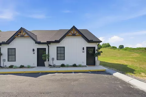 143 Deer Valley Dr E #143, Gordonsville, TN 38563