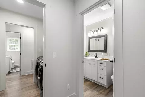 Entry Way - 100 Brook Dr, Dickson, TN 37055 photo 1 of 1