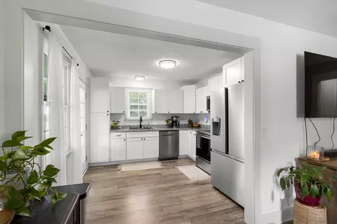 Kitchen - 100 Brook Dr, Dickson, TN 37055 photo 1 of 4
