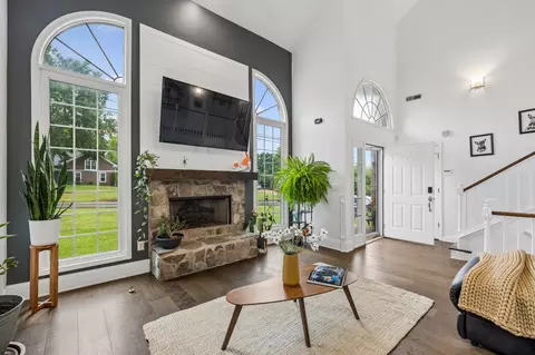 2920 Stewart Campbell Pt, Thompsons Station, TN 37179