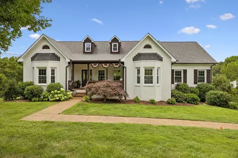6429 Trails End Rd, College Grove, TN 37046