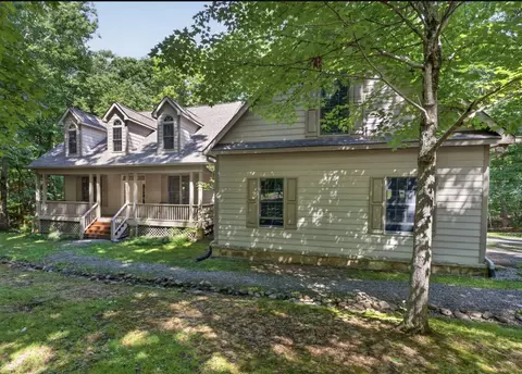 1835 Ridge Cliff Dr, Monteagle, TN 37356