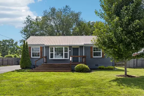 3221 Holbrook Dr, Nashville, TN 37211