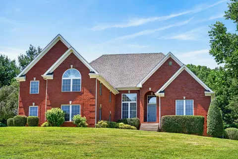 2011 Bryans Park Ct, Springfield, TN 37172