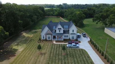 3107 Old Murfreesboro Rd, College Grove, TN 37046