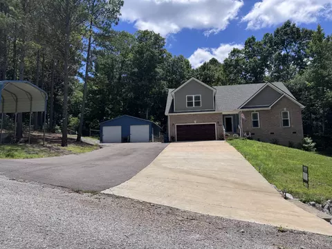 906 Riverwood Dr, Buchanan, TN 38222