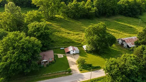 2039 Blackburn Hollow Rd, Cornersville, TN 37047