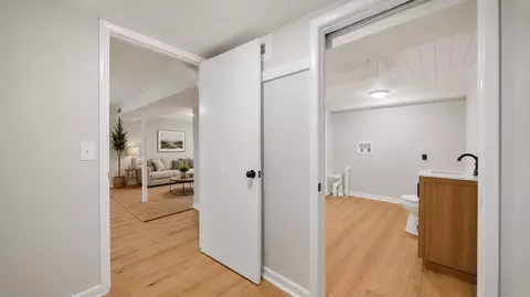 Entry Way - 7101 Moreview Rd, Chattanooga, TN 37412 photo 1 of 4