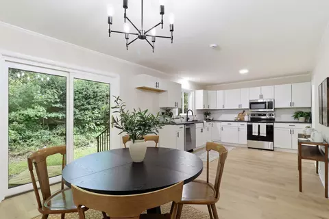 Dining - 7101 Moreview Rd, Chattanooga, TN 37412 photo 3 of 3