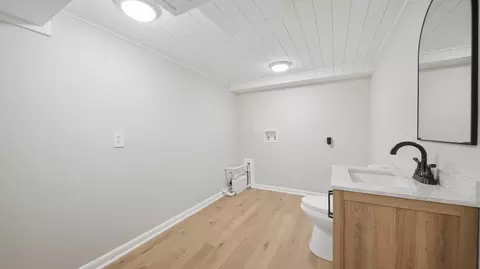 Bath - 7101 Moreview Rd, Chattanooga, TN 37412 photo 10 of 10