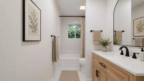 Bath - 7101 Moreview Rd, Chattanooga, TN 37412 photo 1 of 10