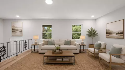 Living - 7101 Moreview Rd, Chattanooga, TN 37412 photo 3 of 5
