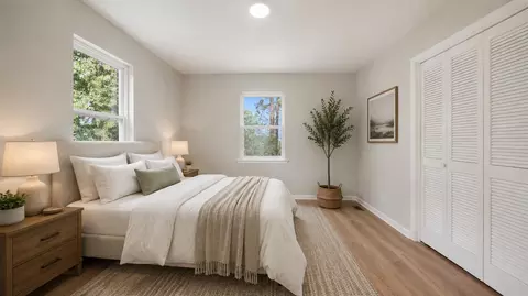 Bedroom - 7101 Moreview Rd, Chattanooga, TN 37412 photo 5 of 10