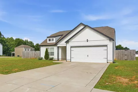 Exterior - 2079 Claudia Ln, Springfield, TN 37172 photo 2 of 9