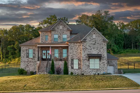 7076 Big Oak Ln, Nolensville, TN 37135