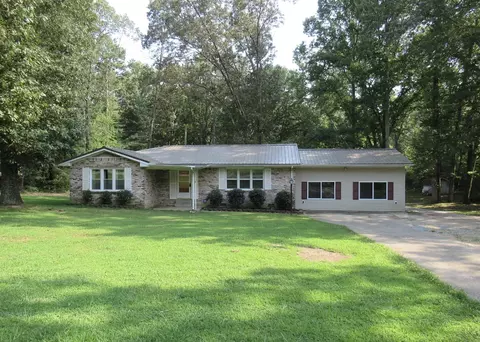 43 Hilldale Church Rd, Fayetteville, TN 37334