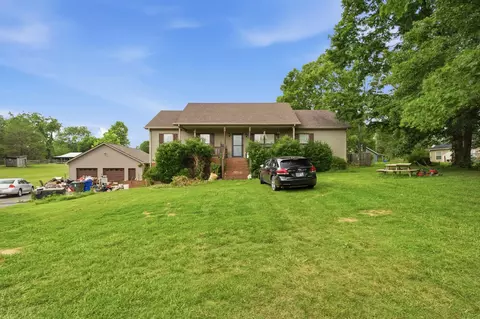 112 Ashley Ct, White House, TN 37188