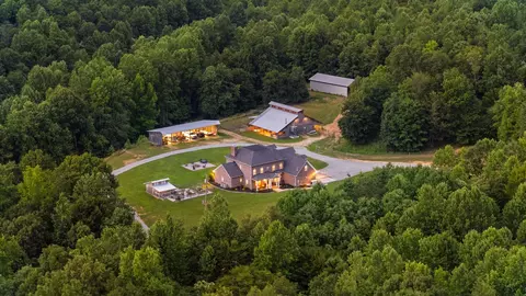 144 Abberly Ln, Hohenwald, TN 38462