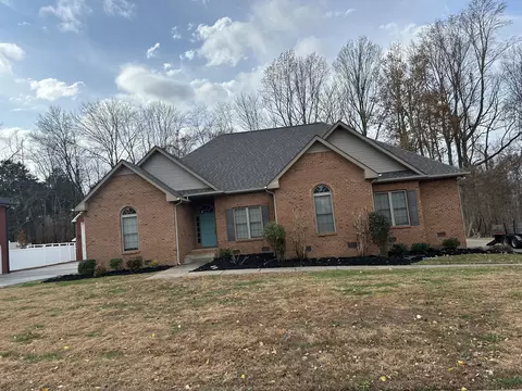 1022 S Ridge Trl, Clarksville, TN 37043