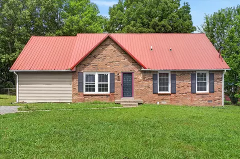 406 Lillie Belle Ln, Clarksville, TN 37042
