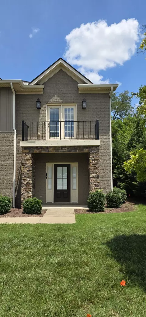 315 E Clark Blvd #J, Murfreesboro, TN 37130