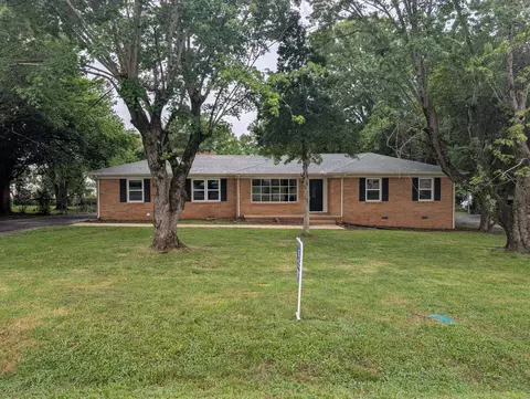 114 Bel Aire Dr, Winchester, TN 37398