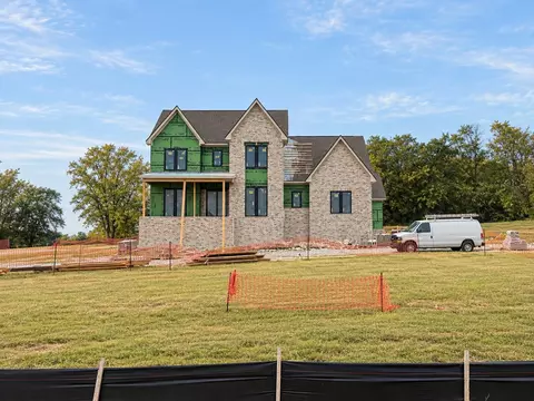 5160 Bond Mill Rd, Thompsons Station, TN 37179