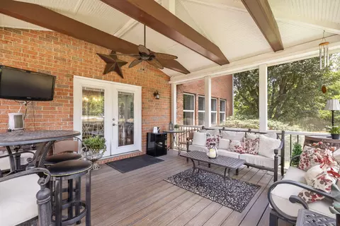 1005 Market St, Franklin, TN 37067