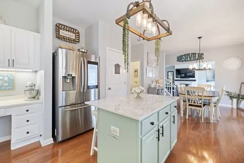 Kitchen - 1005 Market St, Franklin, TN 37067 photo 4 of 5