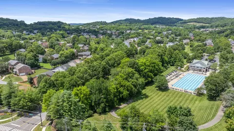 View/Area - 1005 Market St, Franklin, TN 37067 photo 5 of 7
