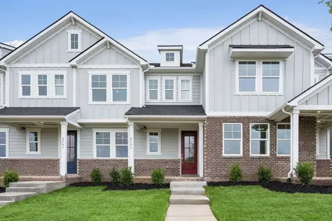 2579 Peaceful Valley Dr, Columbia, TN 38401
