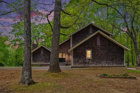 502 Maplewood Dr, Greenbrier, TN 37073