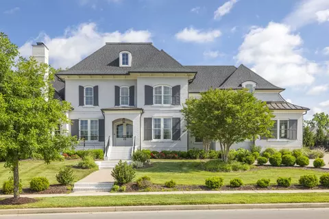 1420 Newhaven Dr, Brentwood, TN 37027