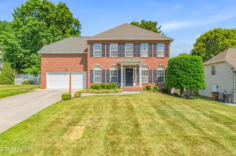 7233 Ashburton Dr, Knoxville, TN 37909